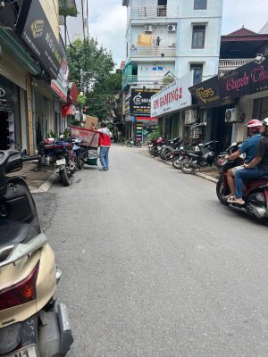 Bán 73m2 tổ dân phố Cửu Việt , TT Trâu Quỳ , Gia Lâm ô tô đỗ cửa cách trục chính 10m